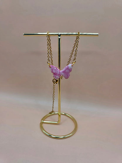 Set bijoux rose marbré – boucles, collier papillon, pendentif & bague
