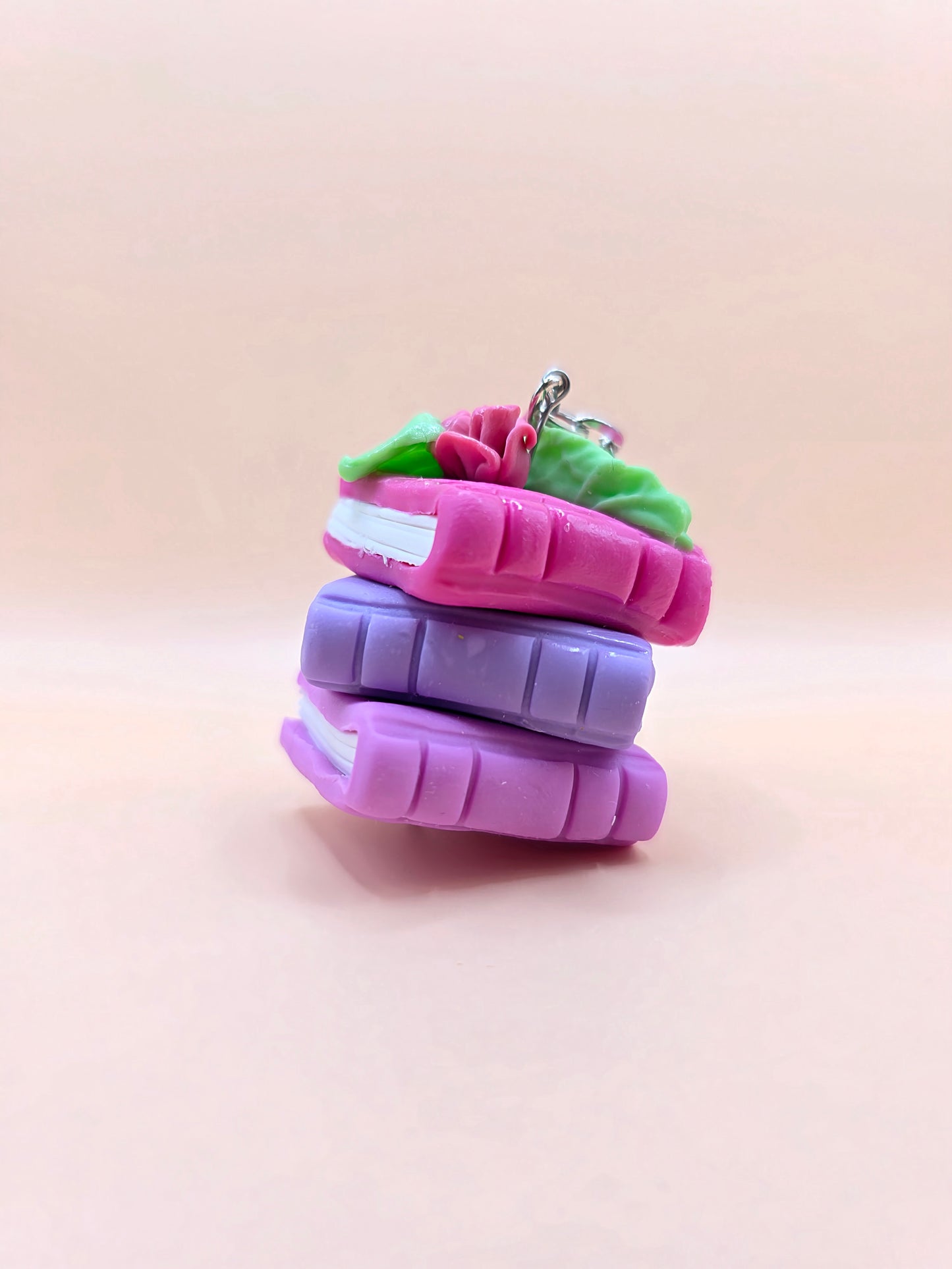 Porte-clé livre rose