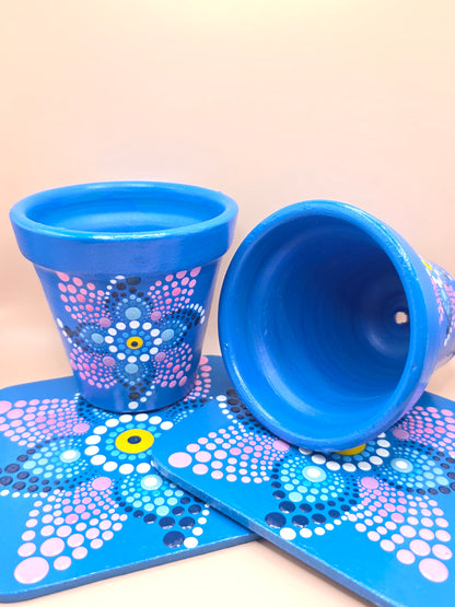 Lot de 2 petits pots décorés à la main avec sous-tasses