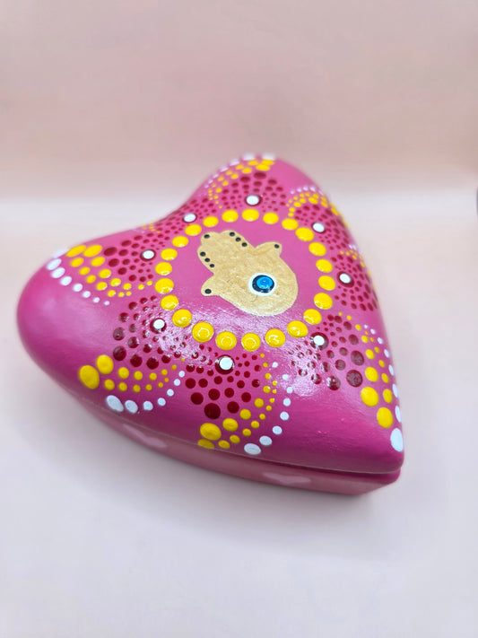 Boîte à bijoux cœur rose – décorée à la main