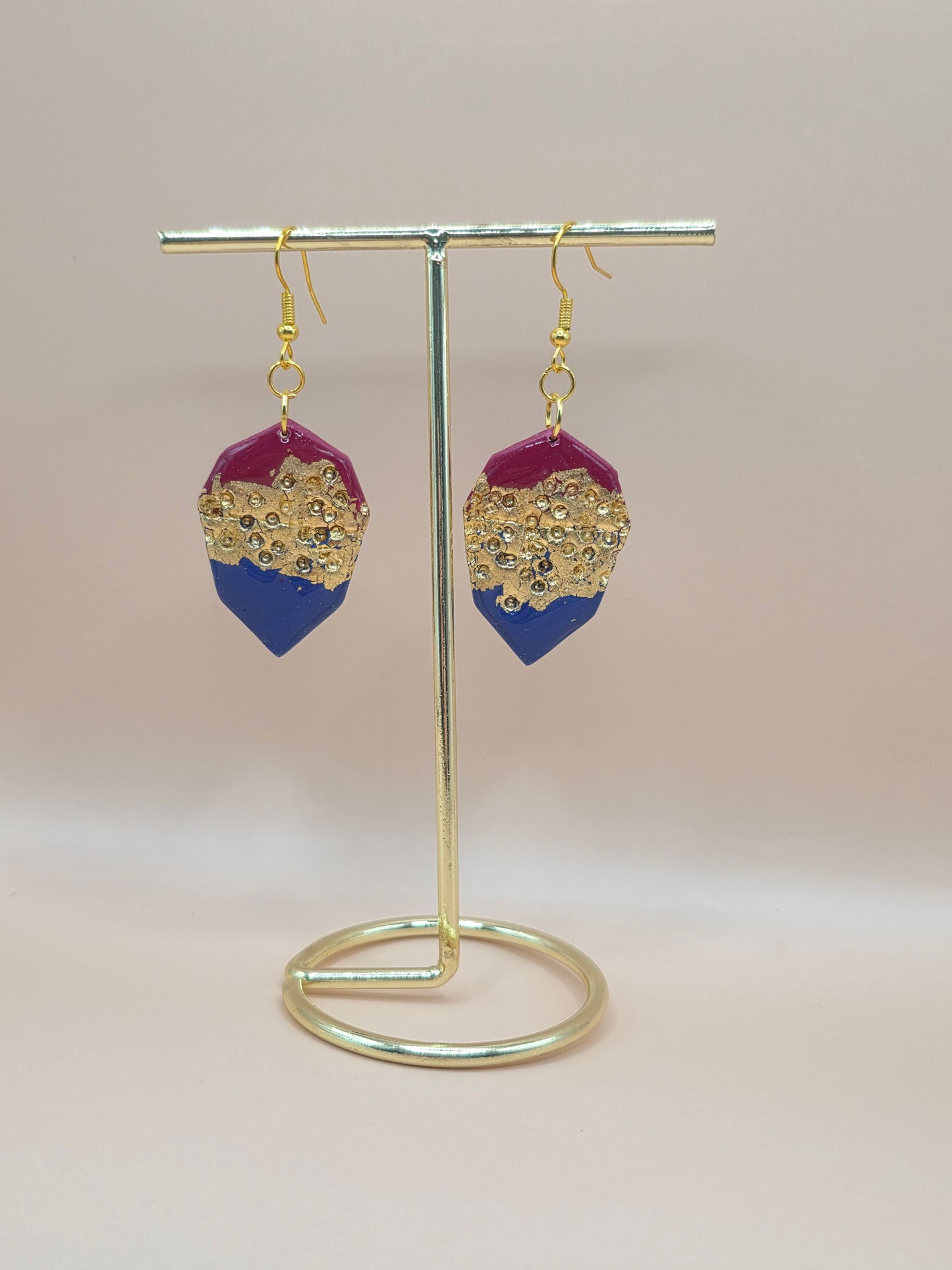 Boucles bleu & bordeaux avec texture dorée