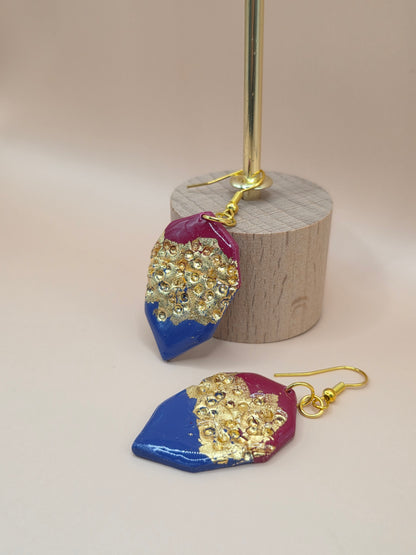 Boucles bleu & bordeaux avec texture dorée