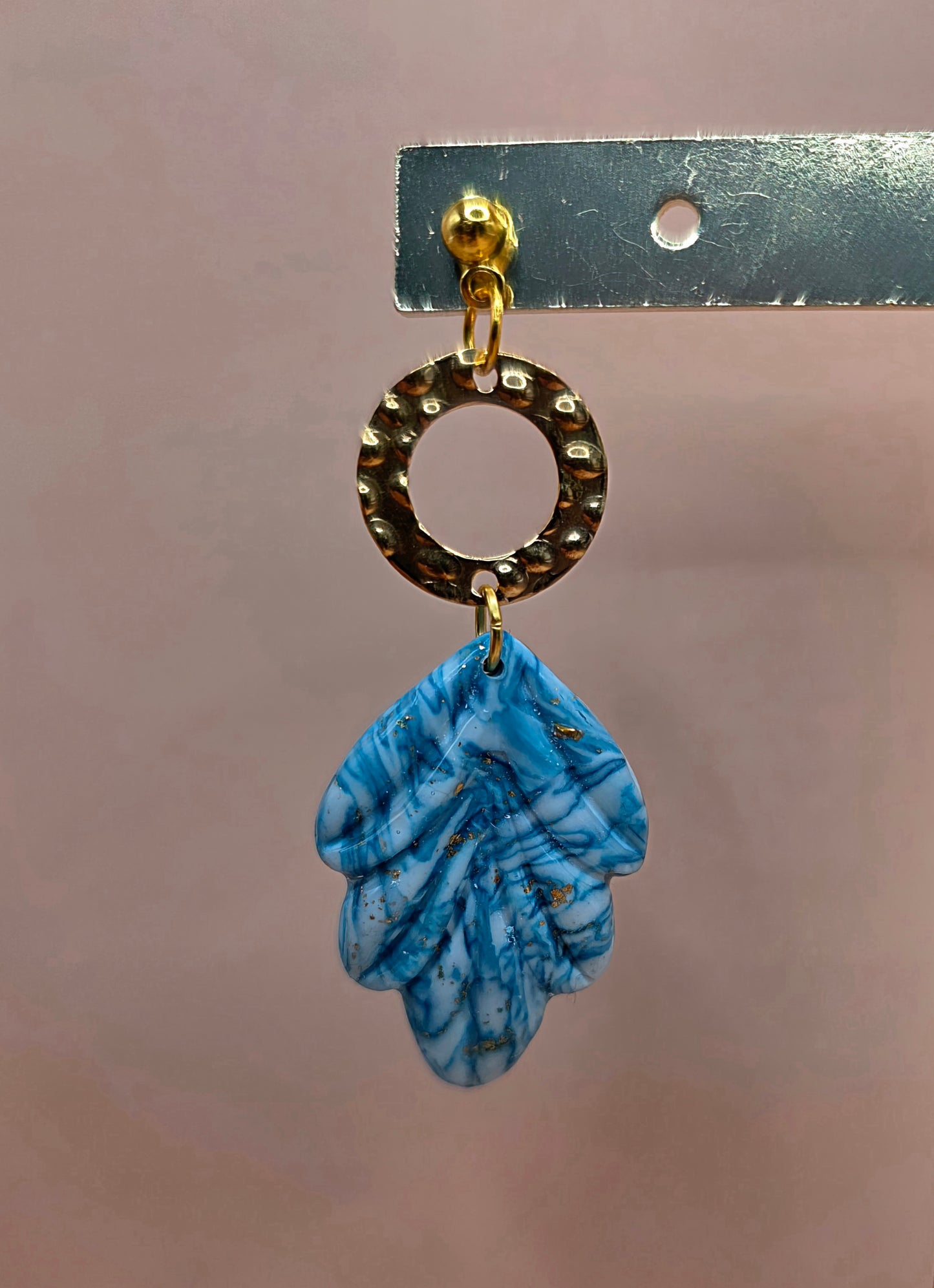Boucles bleu marbré feuille