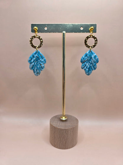 Boucles bleu marbré feuille