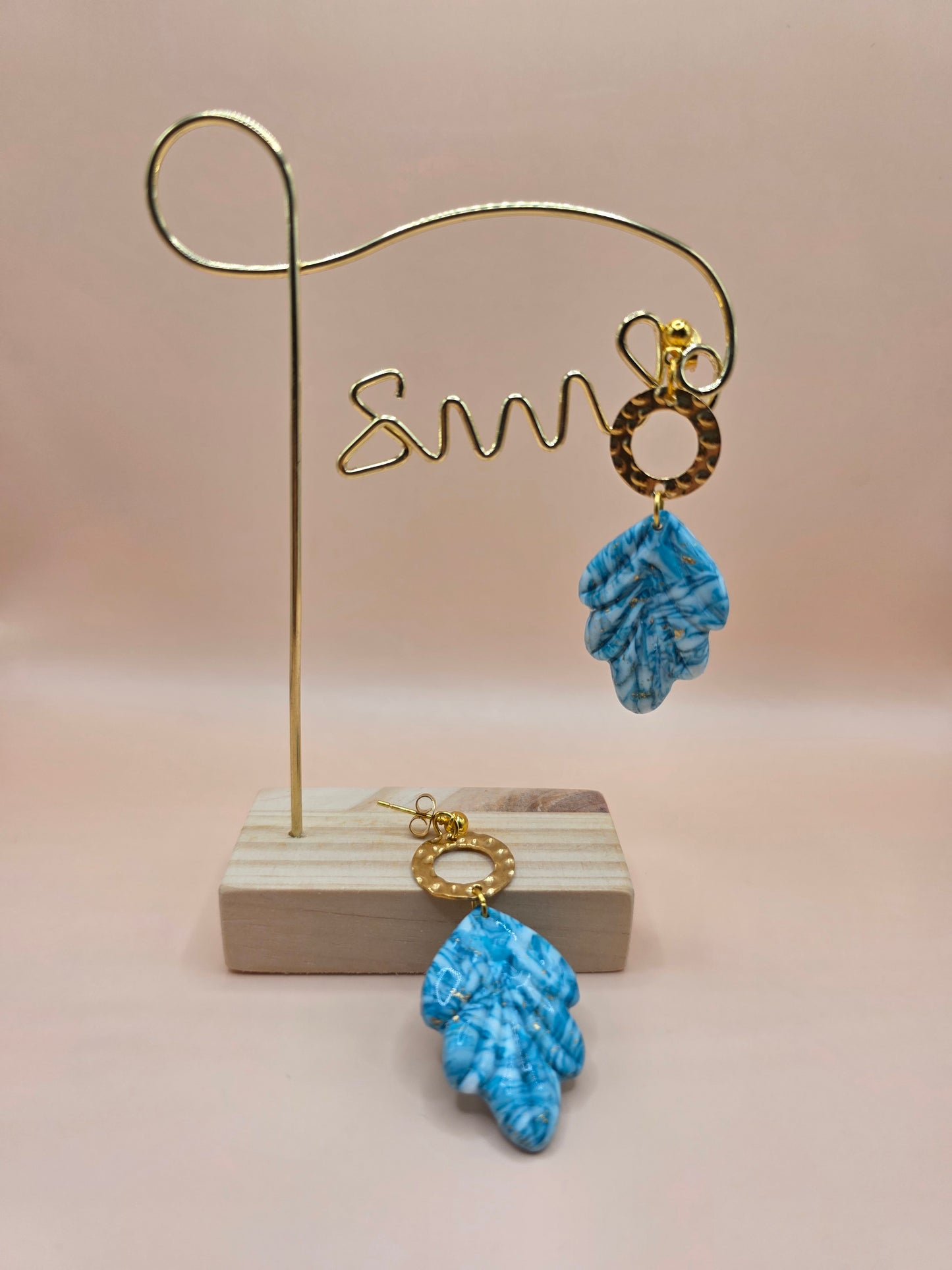 Boucles bleu marbré feuille