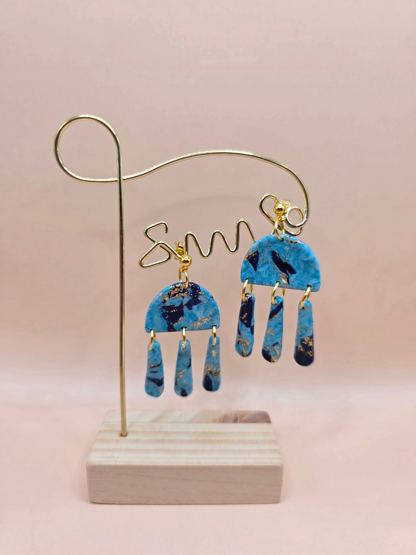 Set bijoux bleu marbré doré – boucles d’oreilles & collier assorti