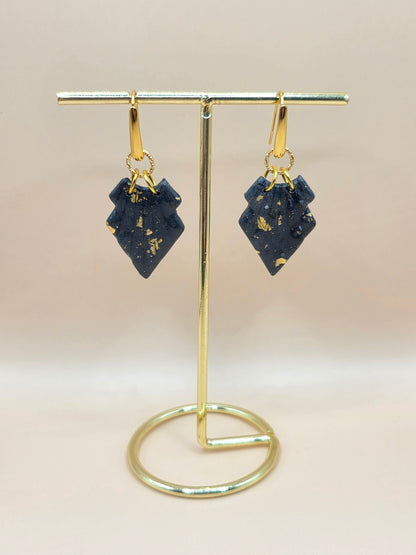 Boucles d’oreilles noir marbré doré