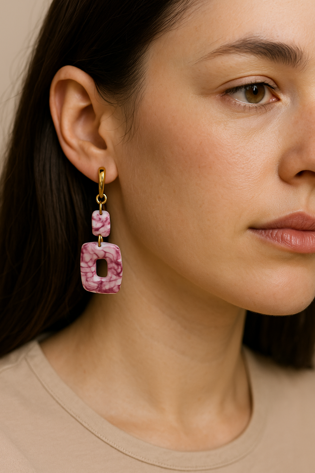 Set bijoux rose marbré – boucles d’oreilles et bague